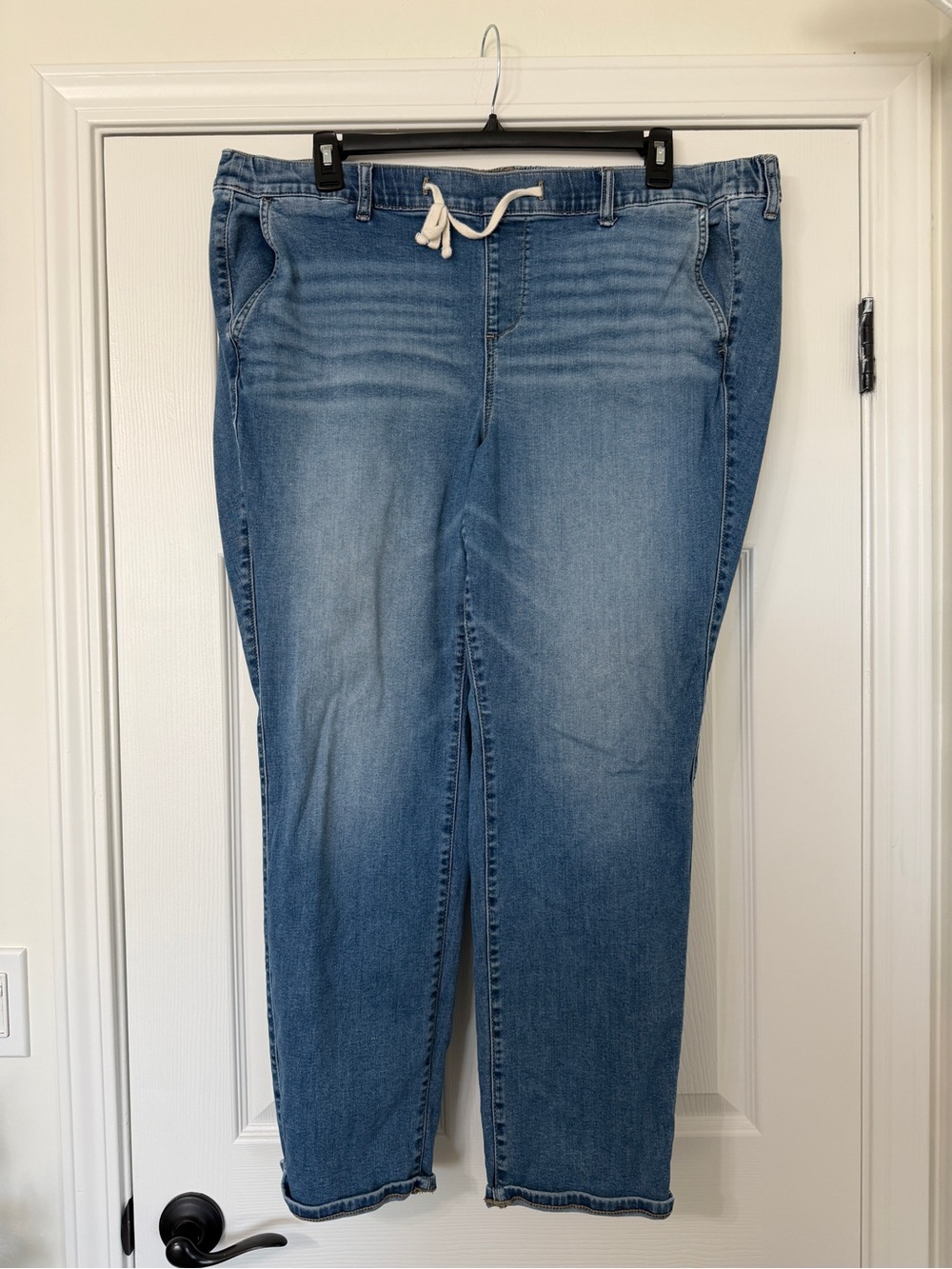 Torrid Sz 3 Weekend Boyfriend Straight jeans